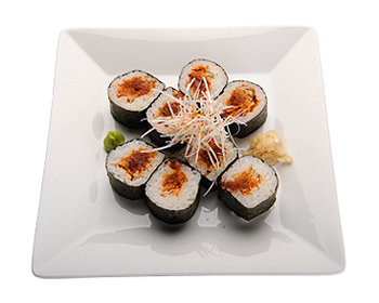 SPICY TUNA ROLLS